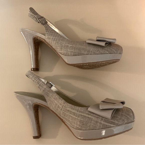 “COACH & FOUR” Kaiea Bow Sling Back Peep Toe - Picture 3 of 11